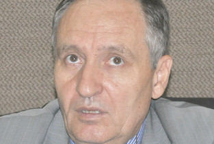 «Suntem permanent la dispoziția asiguraților!»