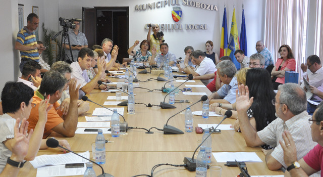 Reglări de conturi în Consiliul Local Slobozia