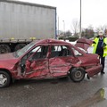 Accident rutier la Slobozia. Șofer de 88 de ani, ajuns la spital după ce a intrat într-un tir!