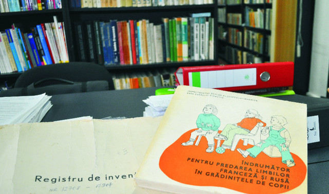 Bibliotecile școlare din Ialomița sunt în pragul dezastrului