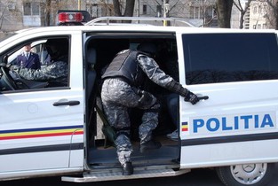  O angajată a lăsat fără alocații 1700 de copii din Ialomița
