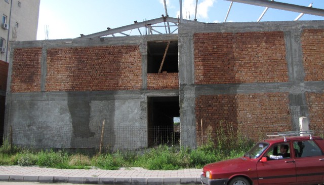 Campusurile școlare se întorc pe «linie moartă»