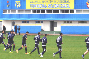 Galben-albaștrii au căzut pe 5