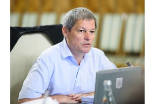 Noul an școlar a fost deschis de premierul Dacian Cioloș