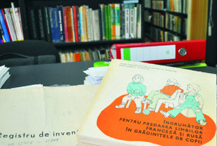 Criză de manuale pentru elevii de clasa a IV-a
