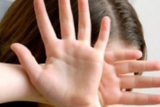 Adulți decăzuți din drepturi din cauza abuzurilor asupra copiilor