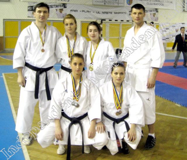 Șapte locuri pe podium pentru Club Satori