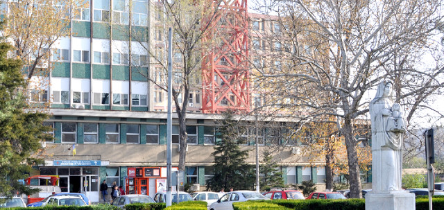 Angajații Spitalului Slobozia primesc salarii de 5 milioane de lei lunar