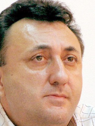 Țenea s-a reîntors la cârma Finanțelor
