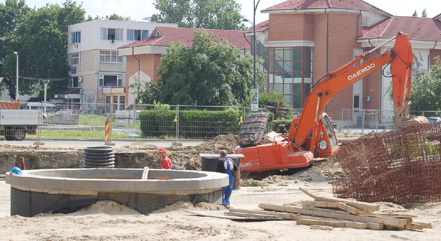 Finalizarea «gropii lui Stoica» se amână la nesfârșit