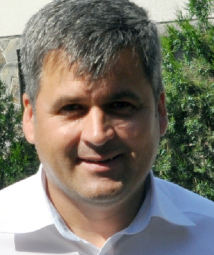 Primăria Fierbinți are 60 de telefoane pentru 27 de salariați