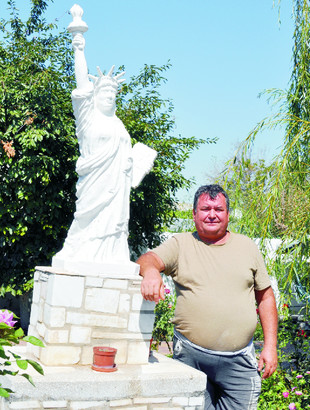 «Statuia Libertății» de la Jilavele a împlinit 18 ani