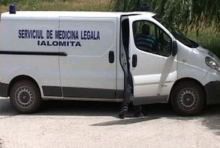 A găsit în vie un cadavru descompus