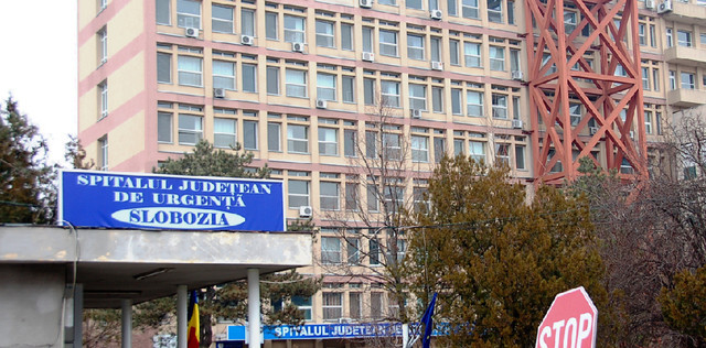 Ambulanțe reparate și date la casat