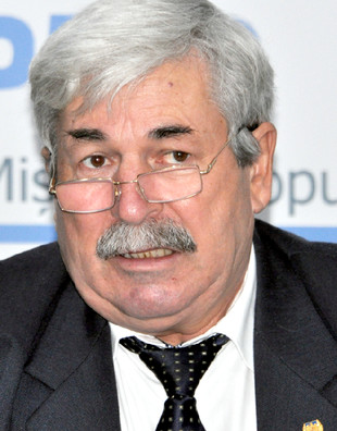 Gabi Ionașcu vrea comună la Căzănești