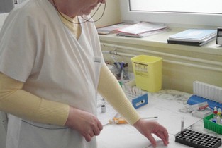 Laboratoarele de analize medicale au rămas fără fonduri