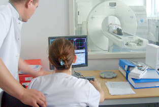 Spitalele ialomițene oferă facilități financiare medicilor