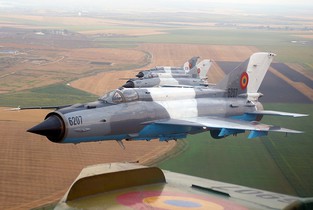 Un avion militar MIG 21 Lancer s-a prăbușit în zona Fetești