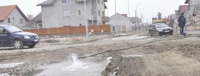 Șantierul de pe strada Walter Mărăcineanu