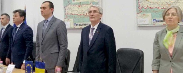 Administrație la «genunchiul broaștei» cu prefectul Gigi Petre
