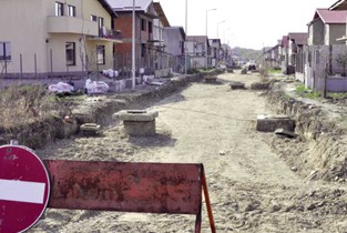 Asfalt până la sfârșitul anului în Cartierul Gării Noi
