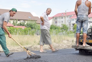 DADP asfaltează 5 străzi cu manageri de «baruri și activități de servire a băuturilor»