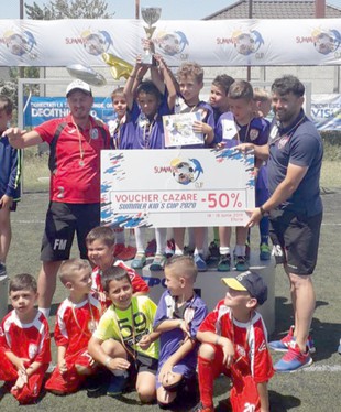 Grupa 2012 a câștigat «Summer Kids Cup»