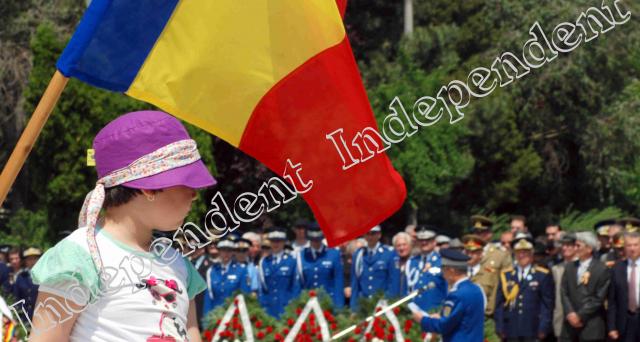 Sărbătorile Sloboziei la debut: Înălțarea oficialităților