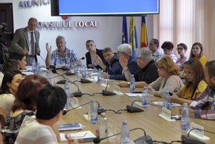 Sistemul de colectare selectivă a deșeurilor la Slobozia este un eșec