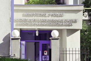 «Abuz de funcție» la Parchetul de pe lângă Judecătoria Slobozia