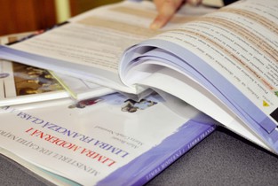 30 mii de manuale de clasa a VII-a lipsesc din școlile ialomițene