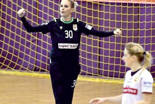 Paula și restul lumii