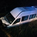 Coșereni: Microbuz implicat într-un accident rutier