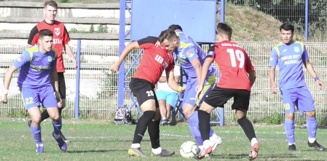 Primul succes în amicale