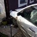 Slobozia: A intrat cu mașina într-o țeavă de gaz