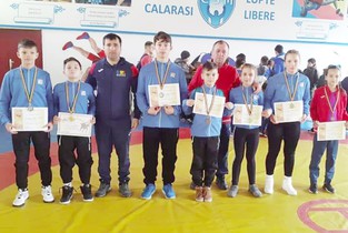 Încă o ploaie de medalii