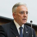 Guvernatorul BNR, Mugur Isărescu: «Vârful tensiunilor generate de criza COVID-19 în domeniul monetar, bancar și financiar a fost depășit!»