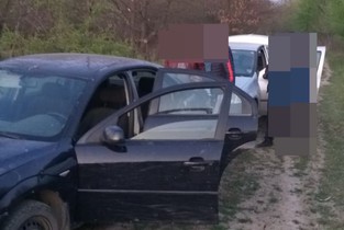  Au fugit din carantină pentru a-și întâlni iubitele