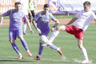 Galben-albaștrii, cu un picior în Liga a II-a