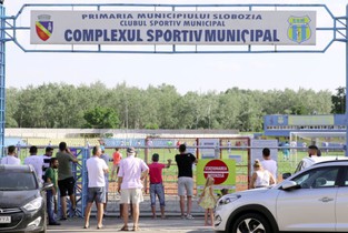 Spre divizia secundă fără nume noi