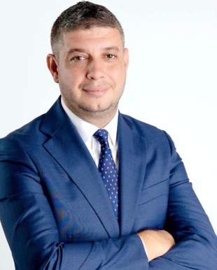 Ștefan Țintă vrea să ajungă cel mai tânăr senator ialomițean