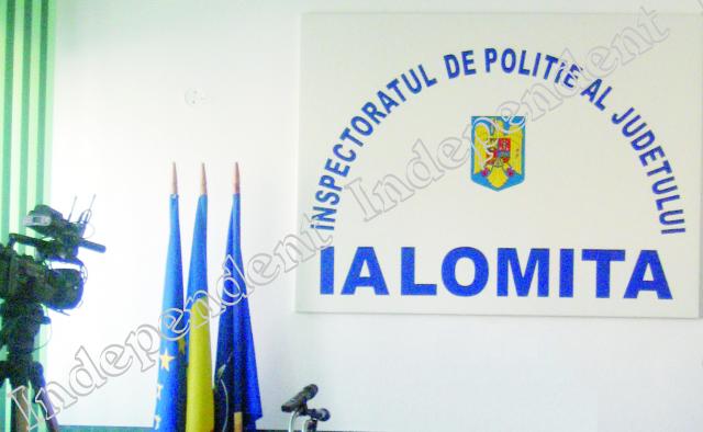 Un candidat la funcția de șef, un candidat la funcția de adjunct