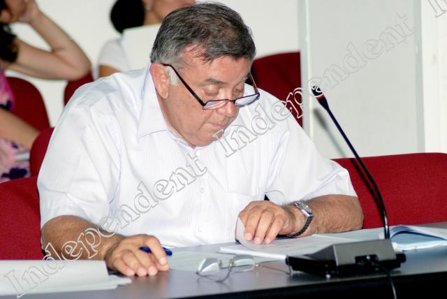 De la invitarea în Consiliu a derbedeilor și huliganilor care cer taxă de protecție, la parcul eolian visat de Savu și rectificarea discreționară a fondurilor pentru primării
