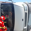 Urziceni: Autoutilitară răsturnată în urma unui accident