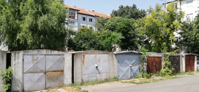Războiul primarului Soare cu garajele Sloboziei
