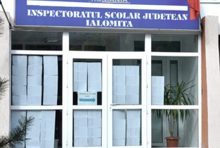 Directori noi în toate școlile din Ialomița