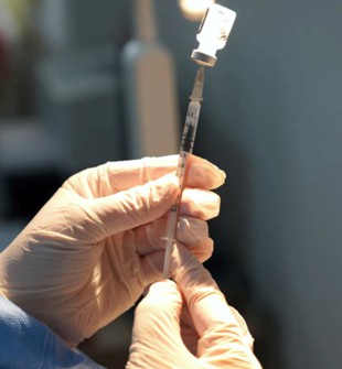 Crește numărul ialomițenilor care vor să se vaccineze anti-COVID-19