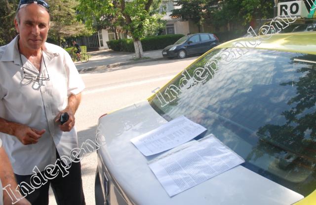 Taximetriștii independenți reclamă abuzurile autorităților locale