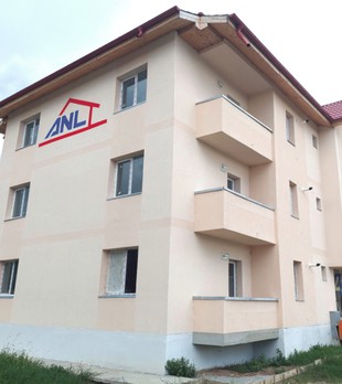 Slobozia: Ministerul Dezvoltării «blochează» repartiția locuințelor ANL pentru medici