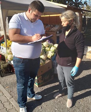 Al lu’ Costea AUR strânge semnături!